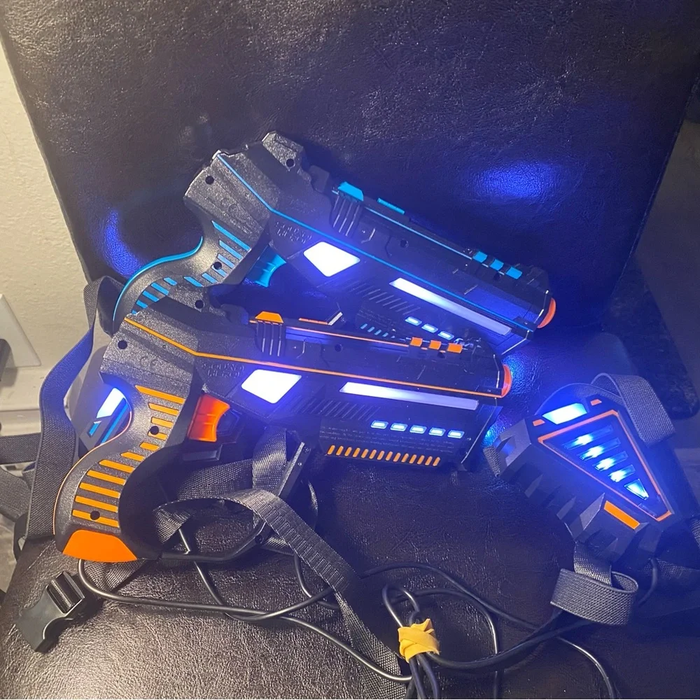 2X Squad Hero Rechargeable Laser Tag Set for Kids, Teens & Adults - Guns & Vests